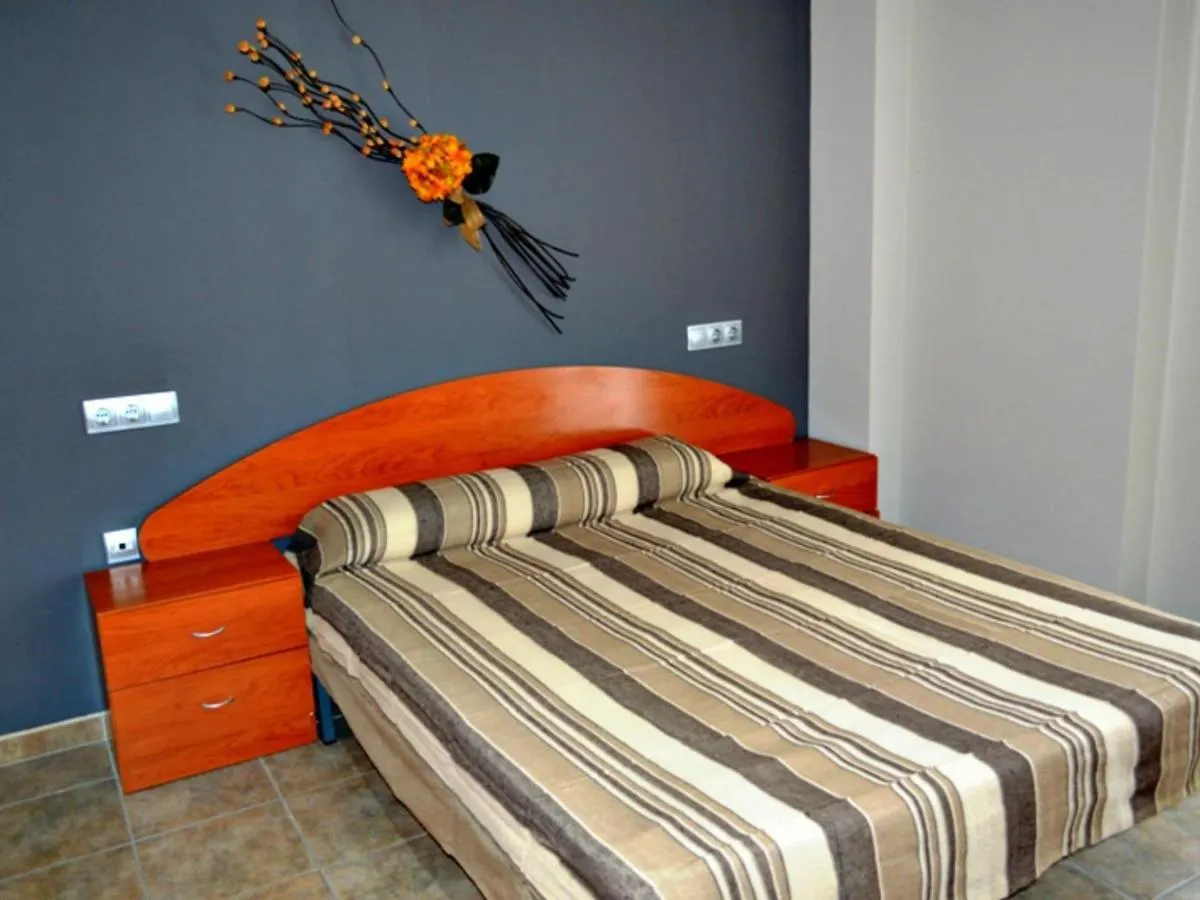 Villa Relax Total: Casa Con Piscina, A/A, Terraza Y Barbacoa En Sant Pere Pescador, Costa Brava - Es-89-101